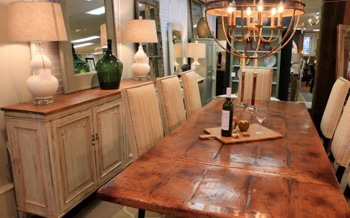 Antique Furniture | English Furniture | Plymouth MA | Dillon & Company