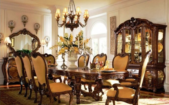 Antiques Furniture | Antique Furniture