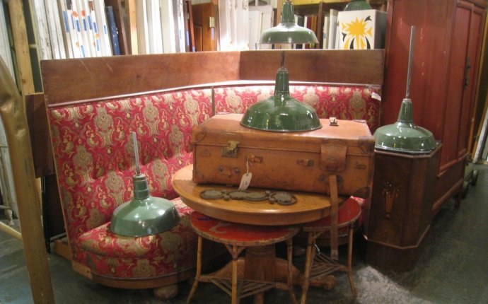 Best antique stores in Los Angeles for hidden gems