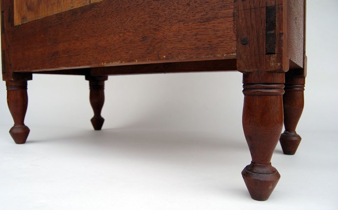 Early Antique American Walnut Childs Chest: Circa 1830