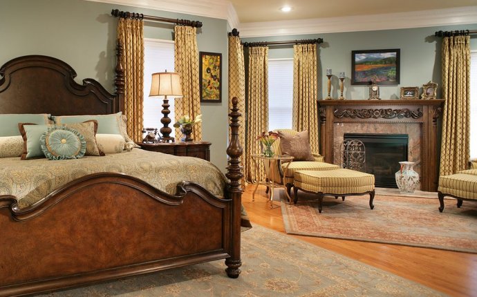 Federal Style Bedroom Furniture With Traditional Bedroom With A