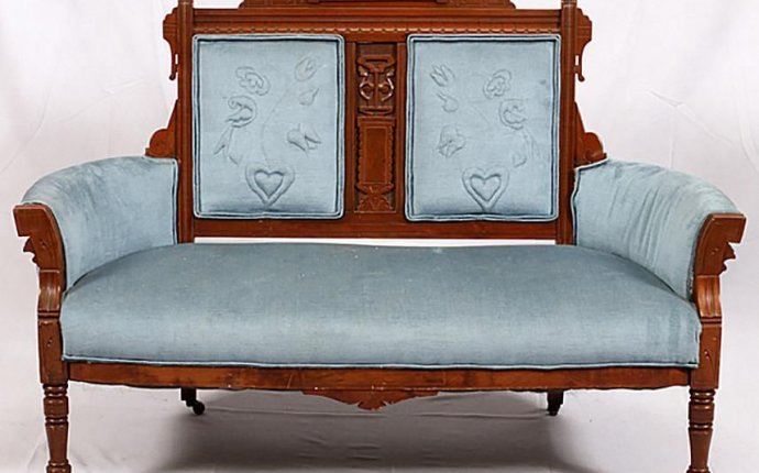 Identifying Eastlake Furniture From the Victorian Era