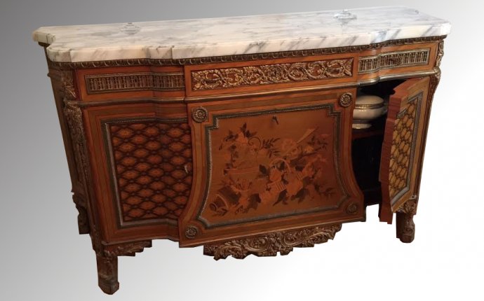 Rare et importante commode de style louis XVI | Commodes anciennes