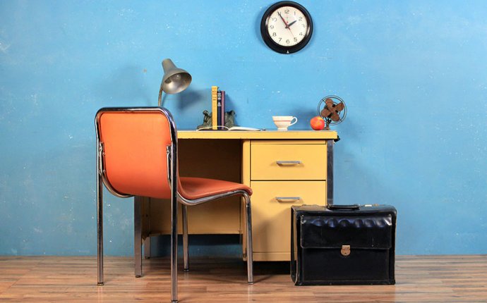 The Best Places to Buy Cheap Vintage and Antique Furniture in NYC