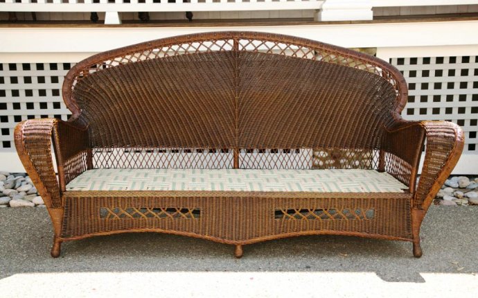 Top Antique Wicker Furniture