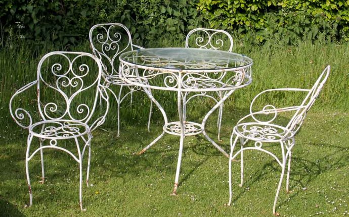 Wrought Iron Garden Furniture - The Gardens