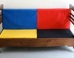 French Vintage for Kids' Rooms: Art Deco Transformable Crib / Sofa