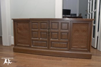 Old House Crazy - DIY - Restore an Old Stereo Console - 01